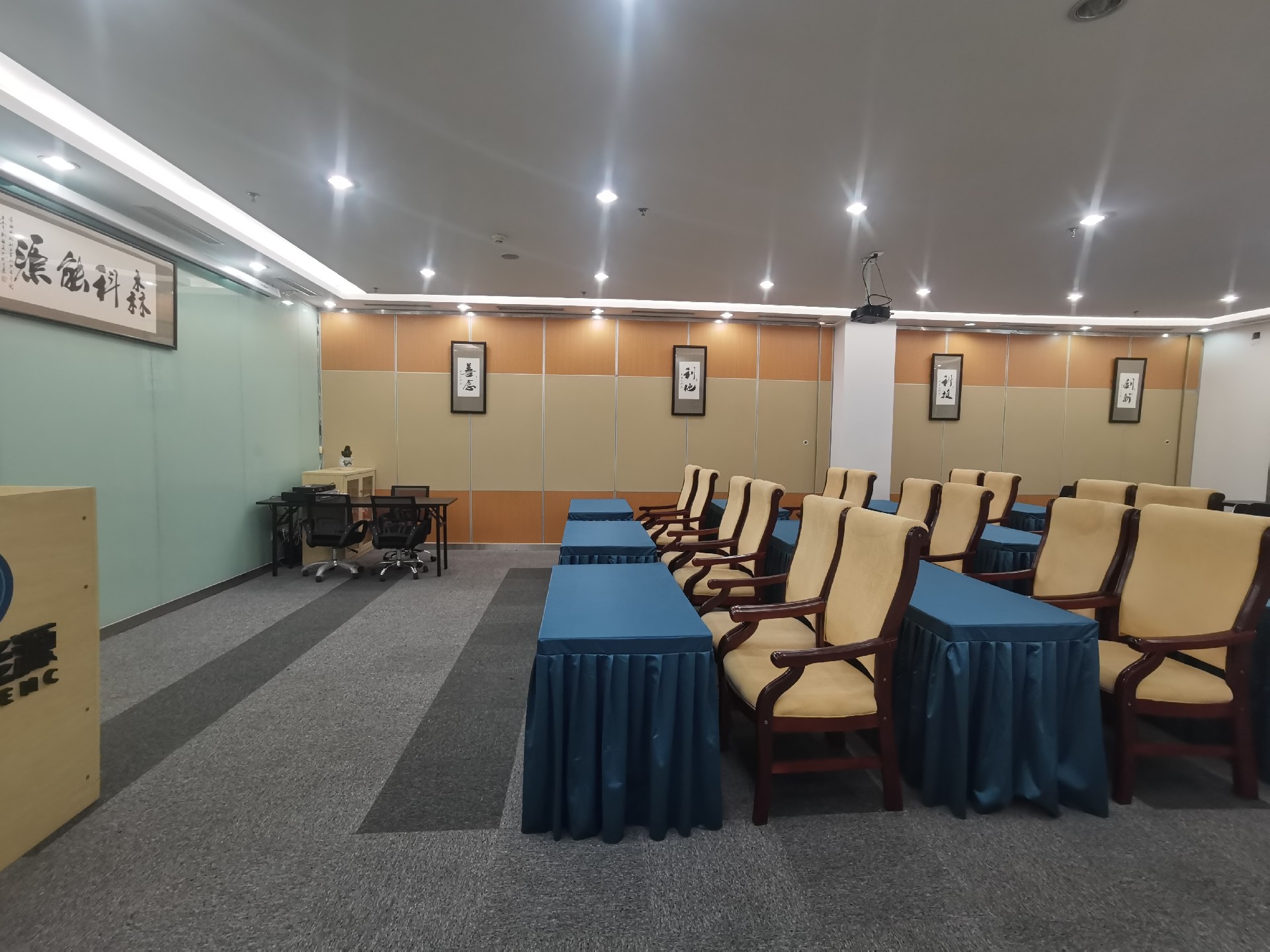 1740704988618974.jpg 7af7f4f24d8a49f6751e641b73e851eb_1725328659294631.jpg